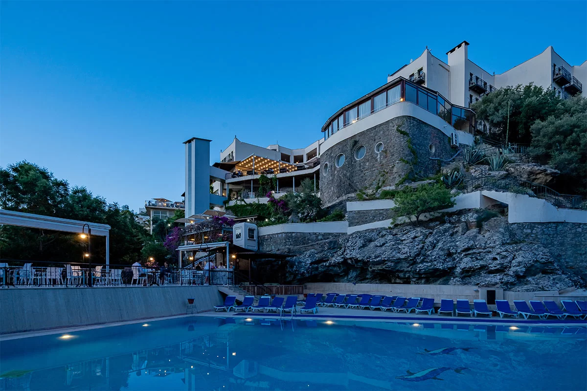 Golden Age Crystal Bodrum